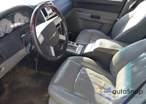 2006 Chrysler 300C from USA, damaged, VIN 2C3KK63H06H345268